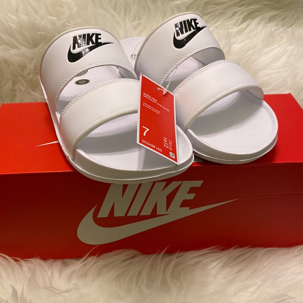 Nike NWT Offcourt Duo Women's Slide Sandals Size 7